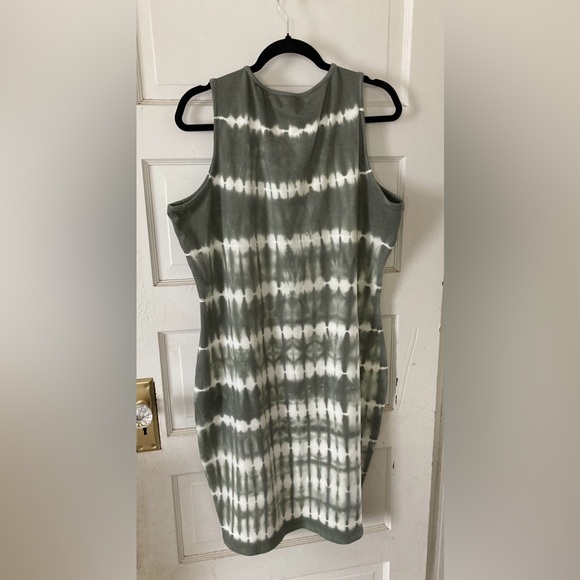 NWT Lane Bryant Fitted Flare Dress 18/20 - Picture 2 of 4